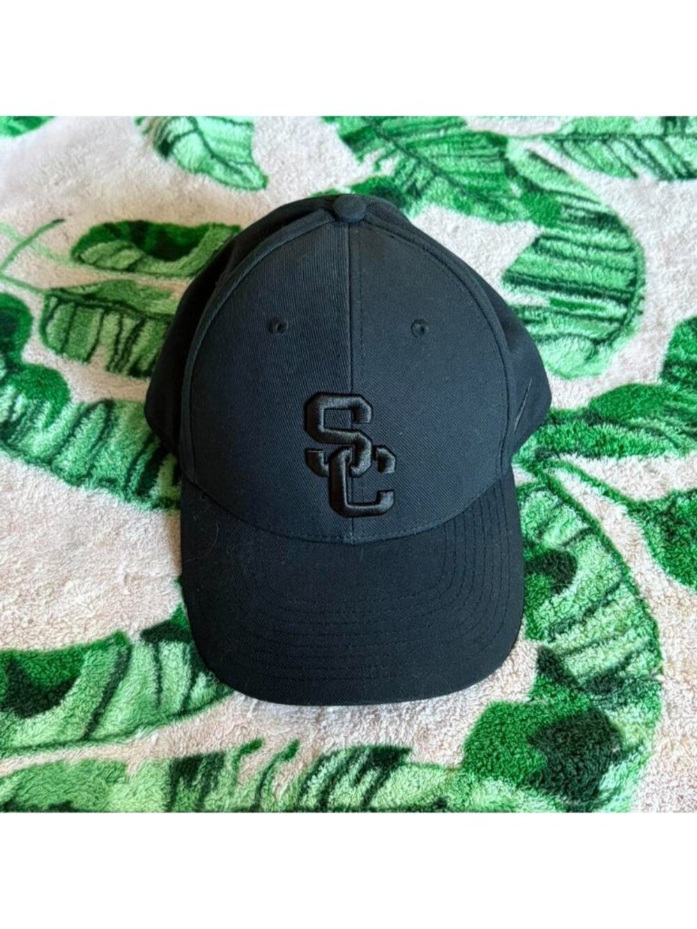Nike black baseball cap